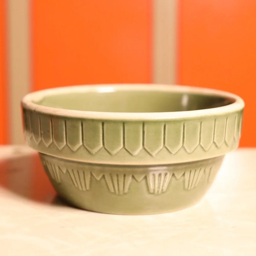 Americana General Sage Green Stoneware Mixing Bowl‎ Embossed Geometric 5.5 Inch